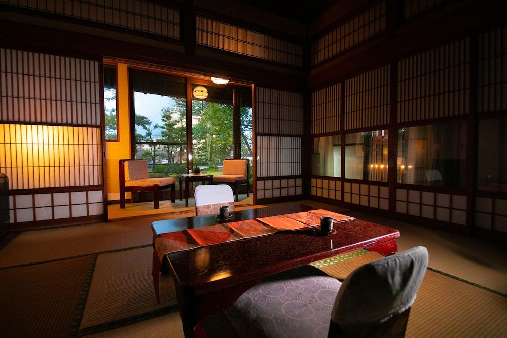 Ryokan Wataya Karatsu Esterno foto